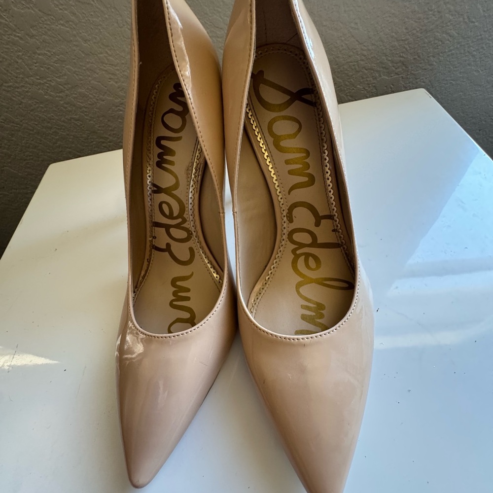 Sam Edelman Cream Stiletto Heels Classic Design